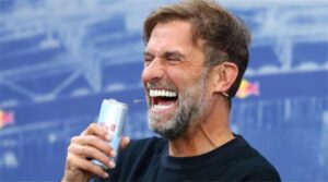 كلوب يعلن موقفه من تدريب ريال مدريد