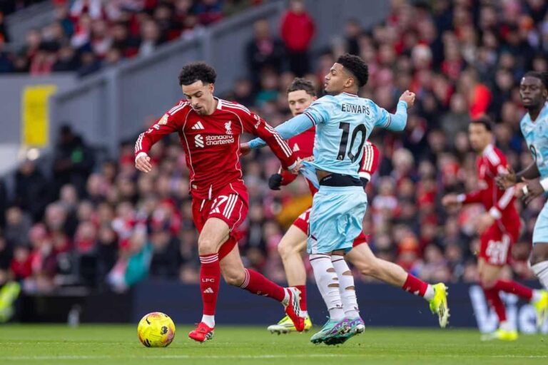 خبير تحكيمي سابق: حكم مباراة بيرنلي اتخذ قرارًا خاطئًا لصالح ليفربول