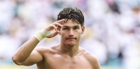 فران جارسيا: كنت سأعتزل كرة القدم قبل ذهابي إلى ريال مدريد فران جارسيا: كنت سأعتزل كرة القدم قبل ذهابي إلى ريال مدريد