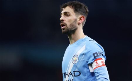 بعد طلب فليك.. برناردو سيلفا يحسم مصيره مع مانشستر سيتي