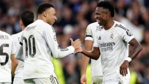 ريال مدريد يكتسح موناكو بسداسية ويصعد لوصافة دوري الأبطال