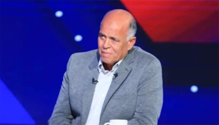 هشام يكن: مجلس الزمالك يفرغ الفريق.. وقرار تعيين جون إدوارد خطأ هشام يكن: مجلس الزمالك يفرغ الفريق.. وقرار تعيين جون إدوارد خطأ