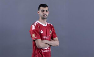 عاجل ورسميًا.. الأهلي يعلن ضم يوسف بلعمري من الرجاء المغربي