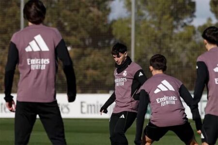 عودة إبراهيم دياز لتدريبات ريال مدريد استعدادًا لـ فياريال في الدوري الإسباني عودة إبراهيم دياز لتدريبات ريال مدريد استعدادًا لـ فياريال في الدوري الإسباني