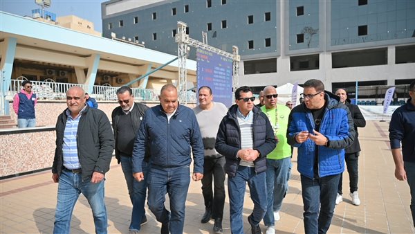 وزير الرياضة يشهد منافسات بطولة القاهرة للسباحة بالزعانف ويطمئن على تطبيق الكود الطبي وزير الرياضة يشهد منافسات بطولة القاهرة للسباحة بالزعانف ويطمئن على تطبيق الكود الطبي