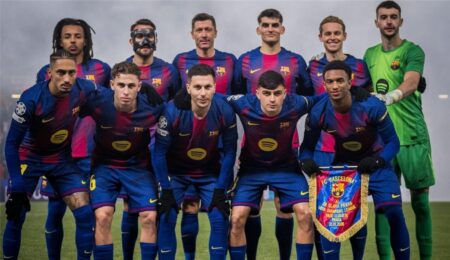 لاعب برشلونة يُجبر لابورتا على التحرك مبكرًا لتمديد عقده