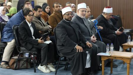 كيف يمكن للمؤسسات الدينية مخاطبة الأجيال الجديدة؟.. ندوة للأزهر بمعرض الكتاب