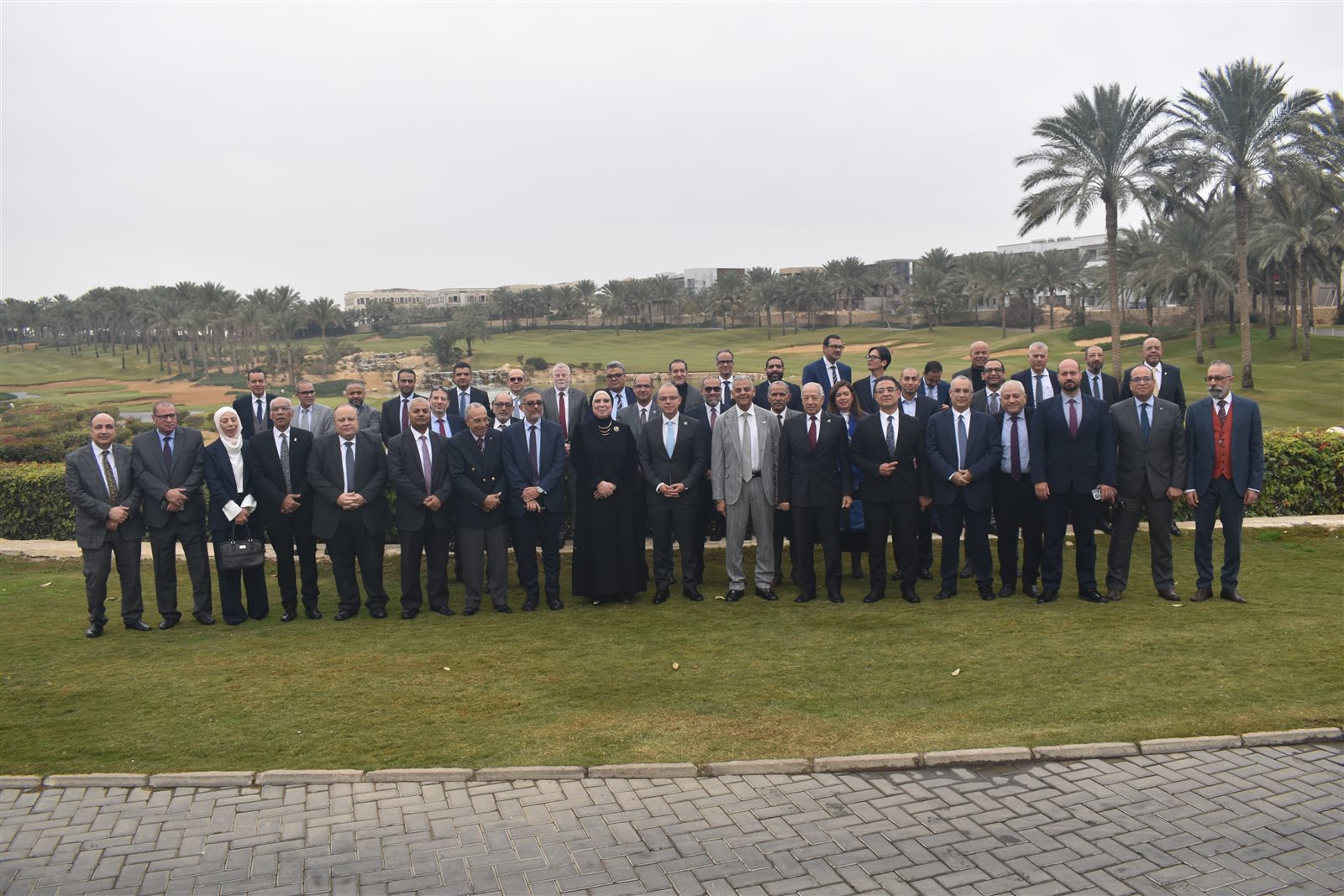 طريق تطوير قطاع التأمين بلا عودة للوراء.. ولا نصدر قرارات «حبرًا على ورق» 4 طريق تطوير قطاع التأمين بلا عودة للوراء.. ولا نصدر قرارات «حبرًا على ورق»