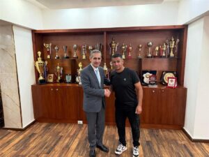 الإسماعيلي يعلن فسخ تعاقده مع مدربه ميلود حمدي