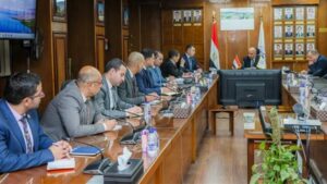 وزير الكهرباء يجتمع برئيس هيئة المحطات النووية لمتابعة تطور الأعمال ومجريات التنفيذ