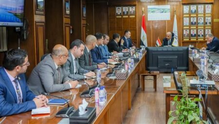 وزير الكهرباء يجتمع برئيس هيئة المحطات النووية لمتابعة تطور الأعمال ومجريات التنفيذ