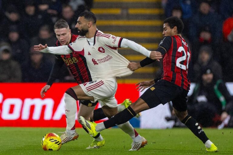 ليس من نعرفه.. شبكة إنجليزية تنتقد أداء محمد صلاح في مباراة ليفربول وبورنموث