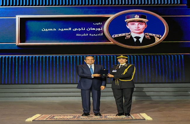 25 صورة ترصد حفل عيد الشرطة الـ74 وتكريم السيسي لأسر الشهداء وقيادات الداخلية