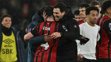 مدرب بورنموث بعد الفوز المثير على ليفربول: لم يكن لدينا ما نخسره