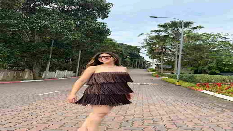 بإطلالة لافتة.. ميرنا جميل تخطف الأنظار بلوك جريء 1 Such a fun day with the monkeys in the jungle 🦍🐒🦧🌴 (1) (1)