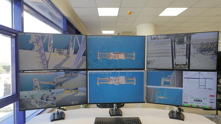 كل ما تريد معرفته عن محطة البحر الأحمر لتداول الحاويات رقم 1 بميناء السخنة (صور) 4 كل ما تريد معرفته عن محطة البحر الأحمر لتداول الحاويات رقم 1 بميناء السخنة (صور)