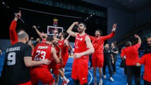 «رجال سلة الأهلي» يواجه الزمالك في بطولة دوري السوبر