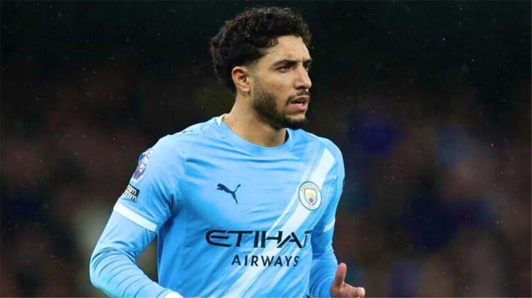 تطور مفاجئ يقرب عمر مرموش من البقاء مع مانشستر سيتي