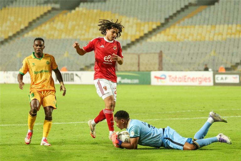 مروان عثمان بعد هدفه أمام وادي دجلة: لم أشعر بالغربة داخل الأهلي مروان عثمان بعد هدفه أمام وادي دجلة: لم أشعر بالغربة داخل الأهلي