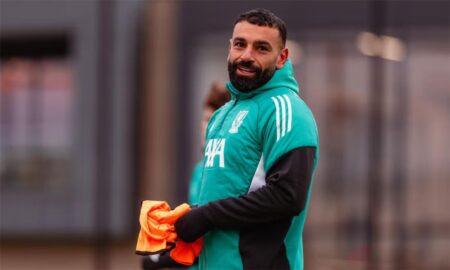 صديق محمد صلاح مفتاح لـ 3 صفقات.. ومصير مُعلّق للاعب ليفربول صديق محمد صلاح مفتاح لـ 3 صفقات.. ومصير مُعلّق للاعب ليفربول