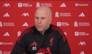 سلوت يعلن ضربة قوية بشأن لاعب ليفربول.. ويصرّح: الدوري الإنجليزي متطور عن أبطال أوروبا