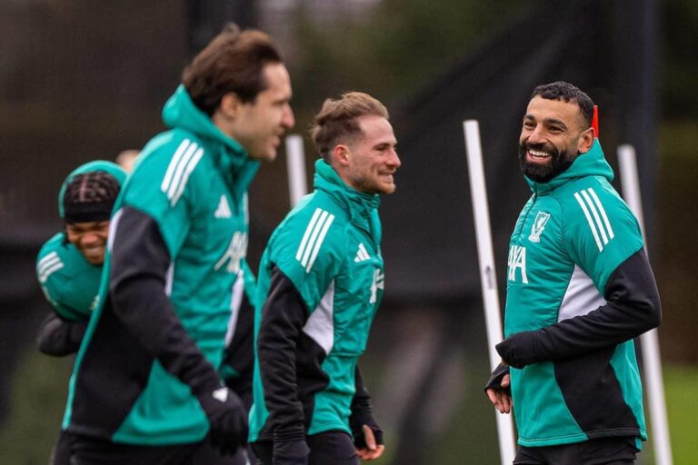 لاعب مصري جديد يتواجد في تدريبات ليفربول استعدادًا لمواجهة نيوكاسل في الدوري الإنجليزي لاعب مصري جديد يتواجد في تدريبات ليفربول استعدادًا لمواجهة نيوكاسل في الدوري الإنجليزي