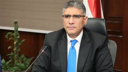 ضمت 71 نائبًا لرؤساء الأحياء والمراكز والمدن.. محافظ الجيزة يُجري حركة تكليفات موسعة لنواب رؤساء الأحياء والمراكز والمدن ضمت 71 نائبًا لرؤساء الأحياء والمراكز والمدن.. محافظ الجيزة يُجري حركة تكليفات موسعة لنواب رؤساء الأحياء والمراكز والمدن