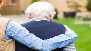 سر "الشيخوخة الخارقة".. دراسة تكشف أسباب احتفاظ بعض كبار السن بقدرات عقلية شاب