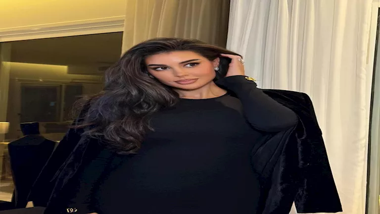 خطفت الأنظار.. ياسمين صبري تخطف الأضواء بلوك أنيق خطفت الأنظار.. ياسمين صبري تخطف الأضواء بلوك أنيق