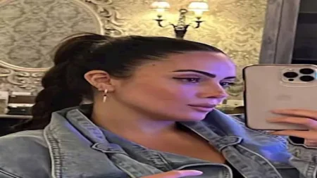 بلوك كاجول.. كيف نسقت وئام مجدي إطلالتها