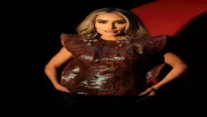 فستان وردي جريء.. مايا دياب تخطف الأنظار بإطلالة ملفتة