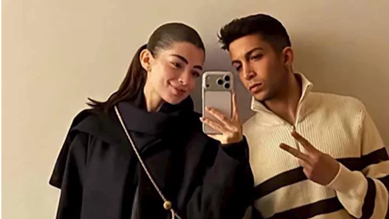 قمرين".. لقطات رومانسية تجمع ليلى أحمد زاهر بزوجها هشام جمال قمرين".. لقطات رومانسية تجمع ليلى أحمد زاهر بزوجها هشام جمال