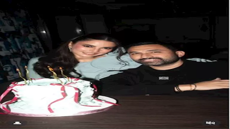 هاني سعد يحتفل بعيد ميلاد درة بصور وكلمات رومانسية هاني سعد يحتفل بعيد ميلاد درة بصور وكلمات رومانسية