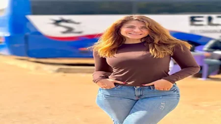 بفستان قصير.. هيدي كرم تتألق في أحدث ظهور لها (صور)