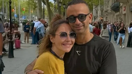 منة شلبي وزوجها أحمد الجنايني يبدأن العام الجديد بأداء مناسك العمرة منة شلبي وزوجها أحمد الجنايني يبدأن العام الجديد بأداء مناسك العمرة