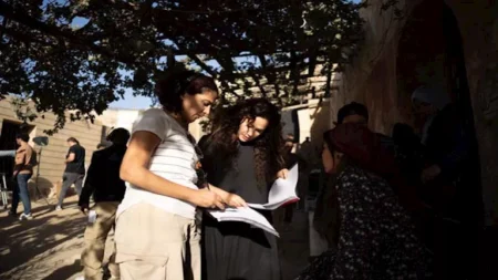 "تاجرة مخدرات وفنانة".. تعرف على مهن نجمات الفن في دراما رمضان 2026