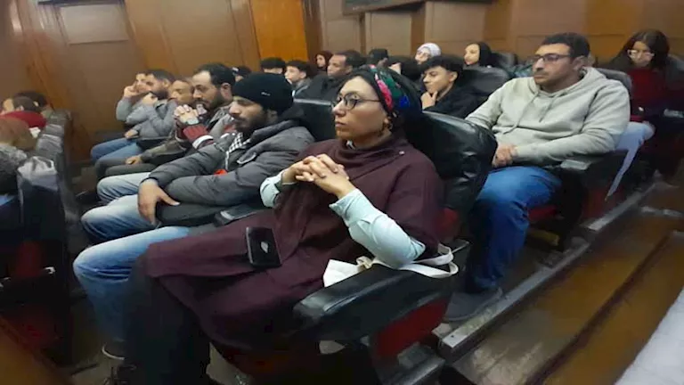 فعاليات اليوم الأول لورشة مهارات التكوين البصري بمركز الثقافة السينمائية فعاليات اليوم الأول لورشة مهارات التكوين البصري بمركز الثقافة السينمائية