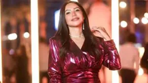 إنجي علاء بلوك ناعم.. كيف أطلت؟