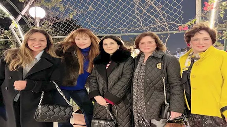 إلهام شاهين تحتفي بـ ماجدة الرومي بحضور صديقاتها من نجمات الفن