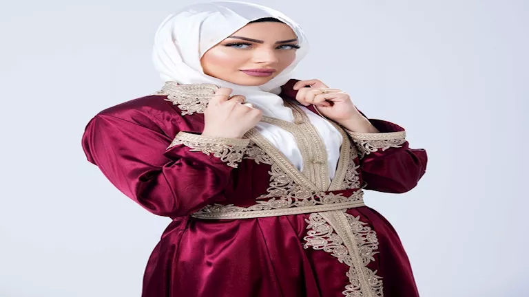 "إنتي محجبة وهما من غير هدوم".. مي مصطفى تتعرض للهجوم بسبب كواليس أغنيتها "إنتي محجبة وهما من غير هدوم".. مي مصطفى تتعرض للهجوم بسبب كواليس أغنيتها