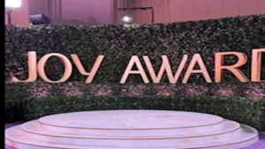 "أم اللؤلؤ".. فستان ارتدته فنانة بالسعودية بـ مليون جنيه وغير معروض للبيع فلماذا؟