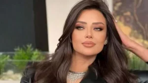 رضوى الشربيني بفستان محتشم سعره 45 ألف جنيه في حفل المتحدة 2026