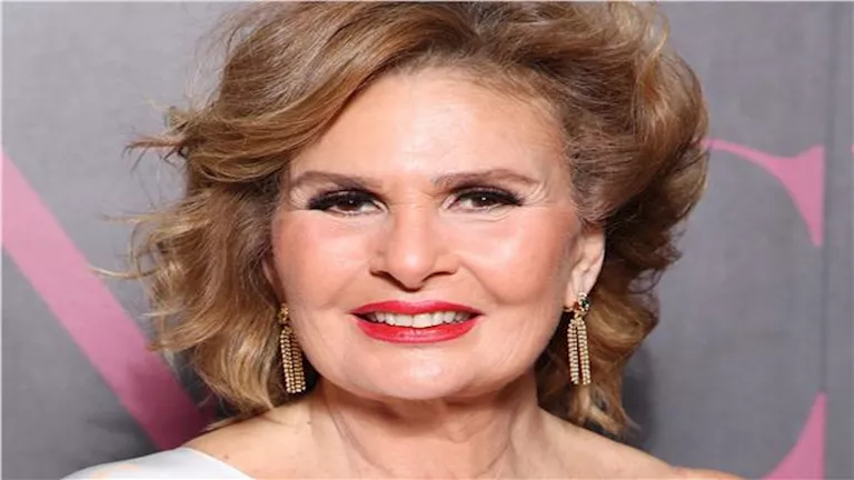 يسرا تخطف الأنظار بلوك شتوي مميز.. كيف نسقته؟ يسرا تخطف الأنظار بلوك شتوي مميز.. كيف نسقته؟