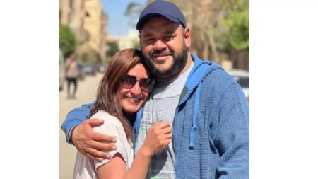 محمد ممدوح يحتفل بعيد ميلاد شقيقته مي محمد ممدوح يحتفل بعيد ميلاد شقيقته مي