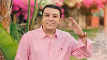 بلاغ جديد ضد مصطفى كامل لنيابة الأموال العامة