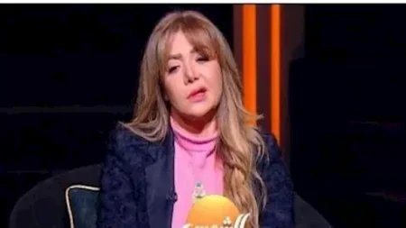 قبل لقاء سويدان.. 3 نجوم أصيبوا بمرض التهاب العصب السابع (صور)