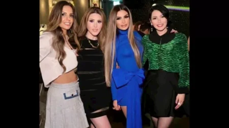 "بفستان انيق".. أول ظهور لـ لقاء الخميسي منذ أزمتها مع محمد عبد المنصف