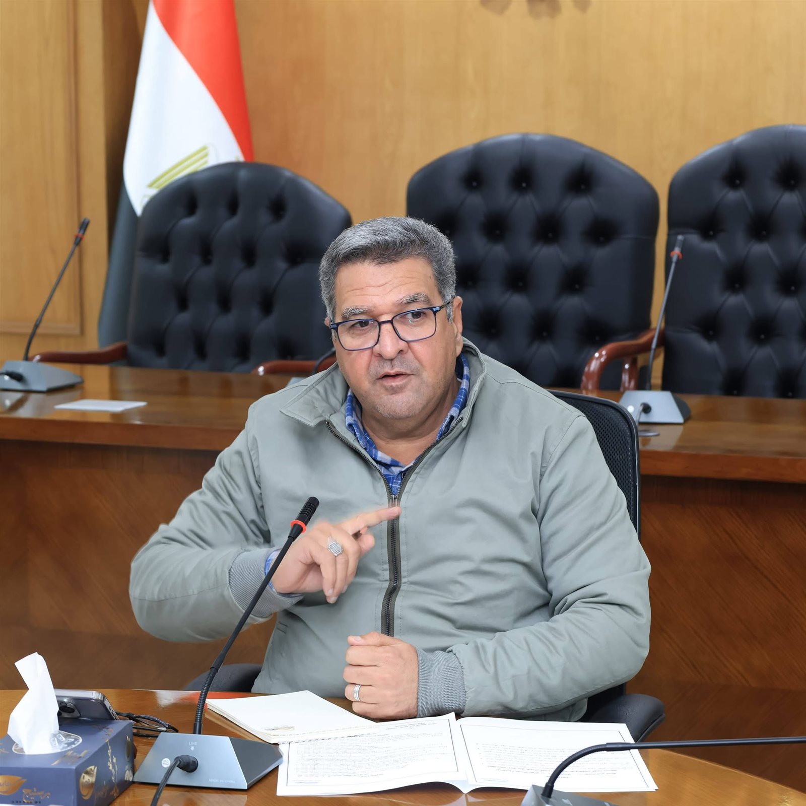 السكرتير العام المساعد للجيزة يتابع نسب تنفيذ مشروع رصف وتطوير طريق الإخلاص بالطالبية والعمرانية