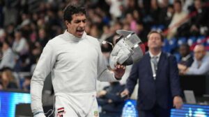 أحمد هشام يحرز برونزية الجائزة الكبرى لسلاح السيف بتونس