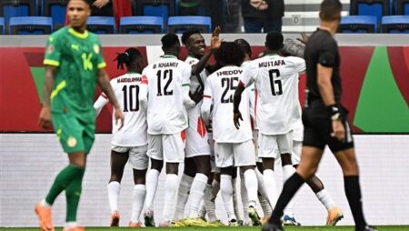 السنغال تفوز على السودان بثلاثية وتتأهل لربع نهائي كأس الأمم الأفريقية 2025 السنغال تفوز على السودان بثلاثية وتتأهل لربع نهائي كأس الأمم الأفريقية 2025